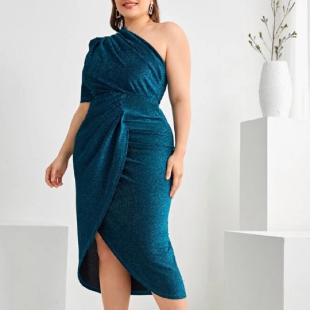 SHEIN Belle Plus One Shoulder Ruched Asymmetrical Hem Glitter Dress